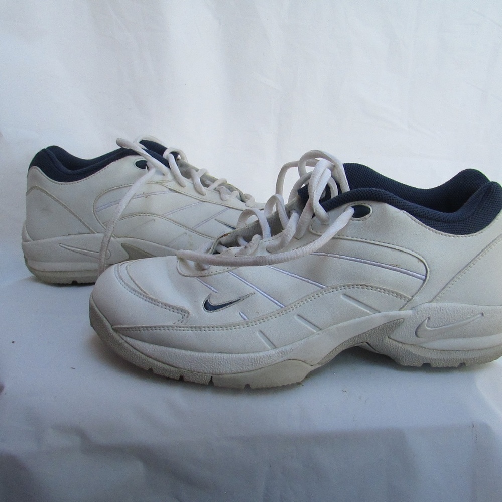 Nike Air Challenge women's Vintage golf shoes - Picture 4 of 9
